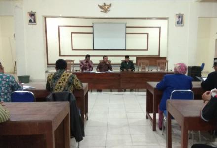 RAPAT KOORDINASI PENDATAAN WARGA YANG MENEMPATI TANAH KAS DESA GABUSAN