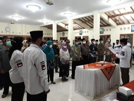 Pelantikan dan Bimtek KPPS Pemilihn Lurah Timbulharjo