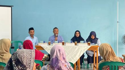 Peningkatan Kapasitas Kader Kesehatan Padukuhan Dadapan Tahun 2025