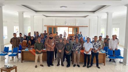 Penyuluhan Terkait Hukum Bagi Pamong Kalurahan Timbulharjo