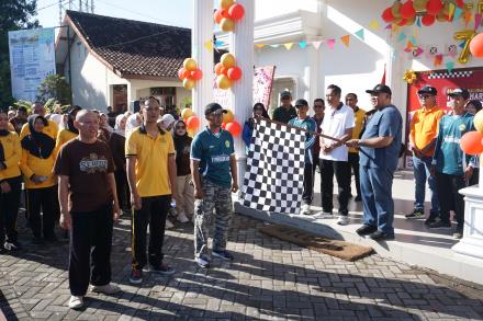 Jalan Sehat Dalam Rangka Hari Jadi Kalurahan Timbulharjo Ke-78